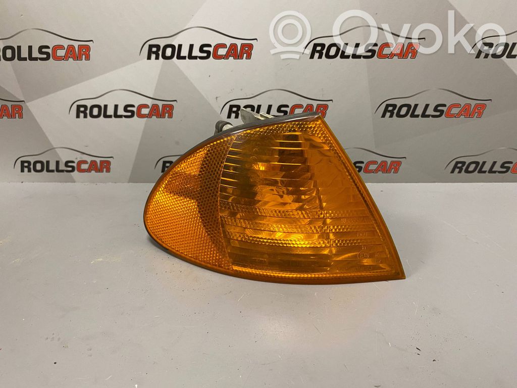 BMW 3 E46 Front indicator light 