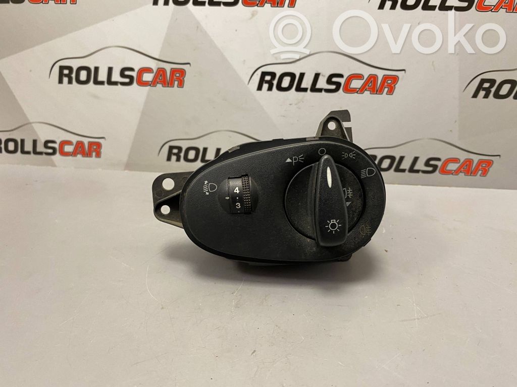 Ford Focus Light switch 