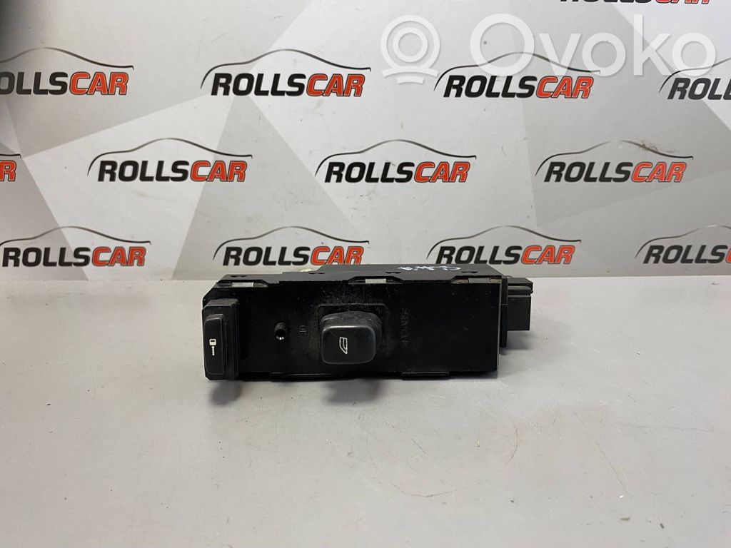 Volvo V70 Electric window control switch 