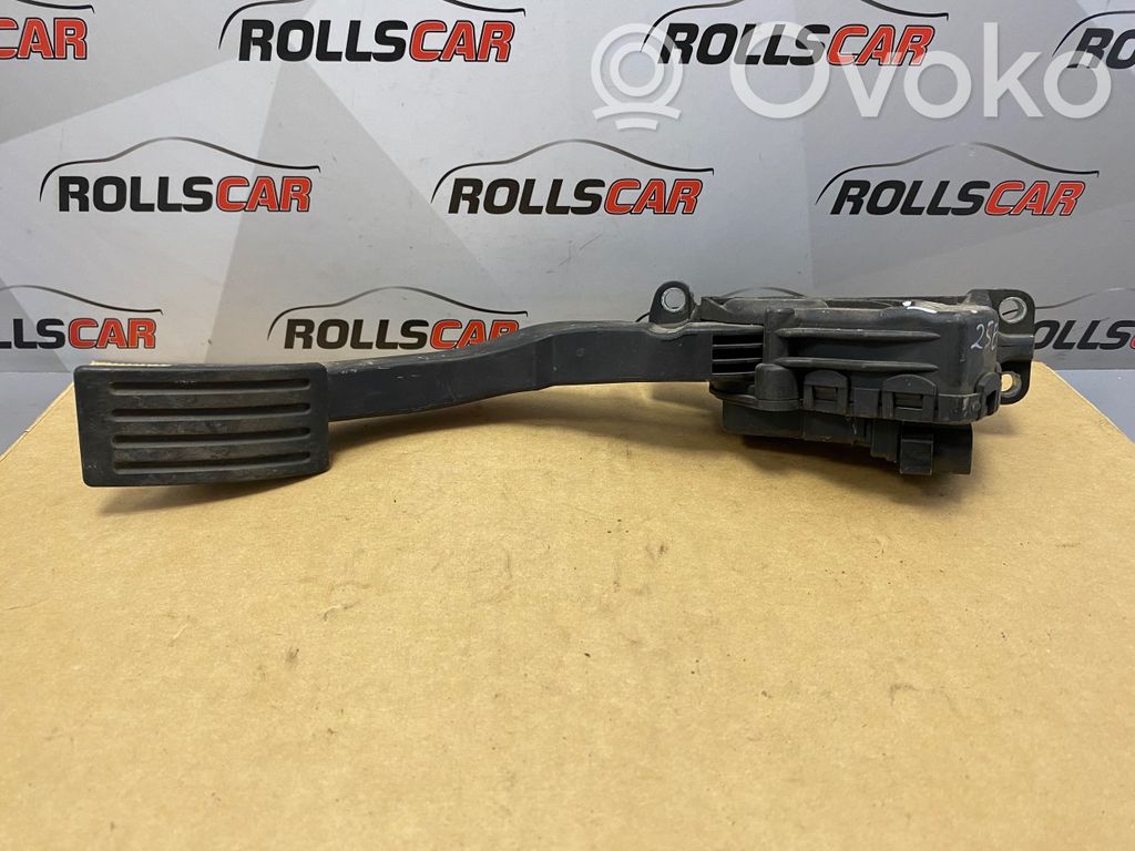 Ford Focus Accelerator throttle pedal 