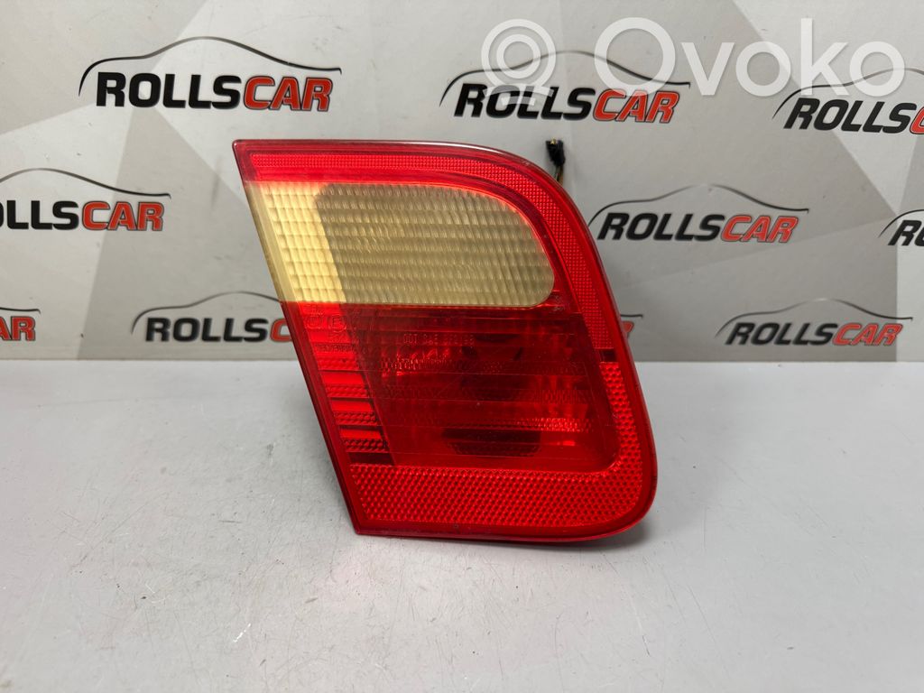 BMW 3 E46 Tailgate rear/tail lights 