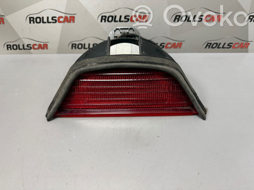 BMW 5 E39 Third/center stoplight 