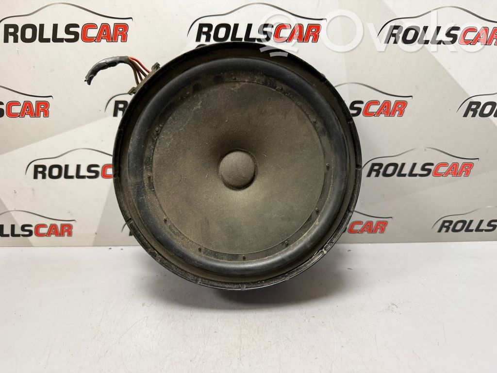 Volkswagen Jetta V Front door speaker 