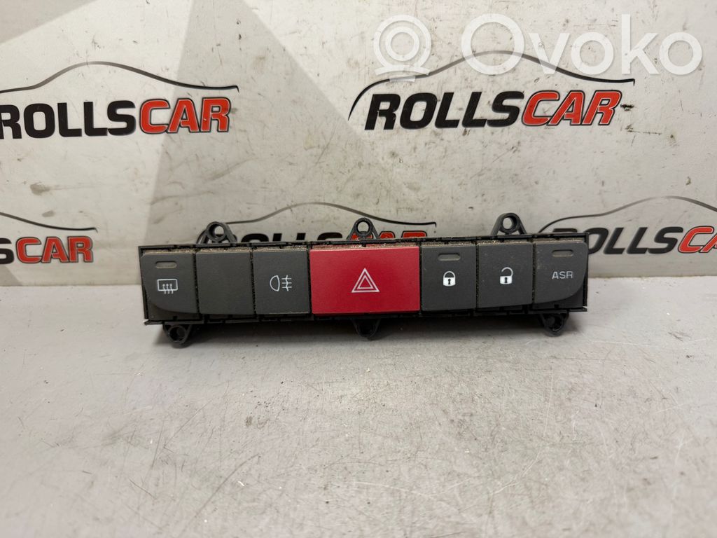 Peugeot Boxer Botón interruptor de luz de peligro 