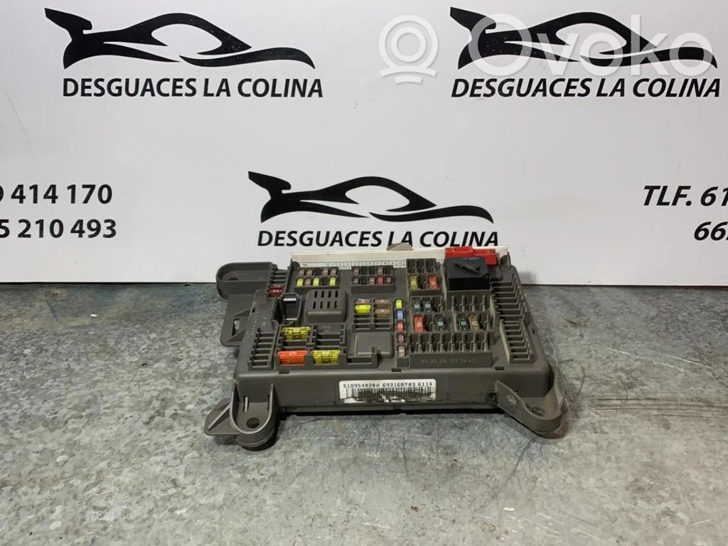 Saugiklių blokas   518954020A,518954020A