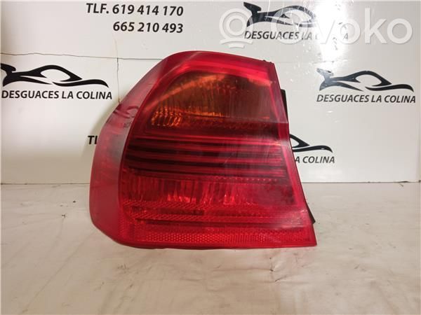 Rear tail light bulb   6937457