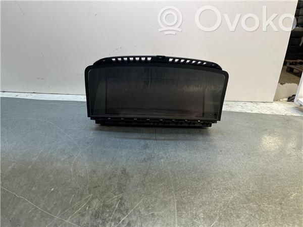 GPS-navigaation ohjainlaite/moduuli   65826923038
