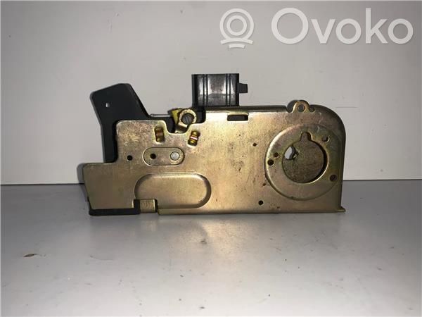 Etuoven lukko   YC1AV21812CH