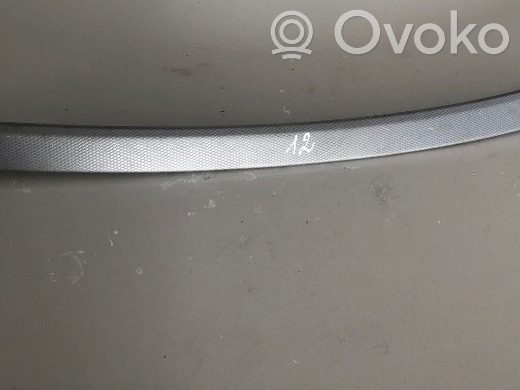 BMW 3 E90 E91 Dashboard glove box trim 