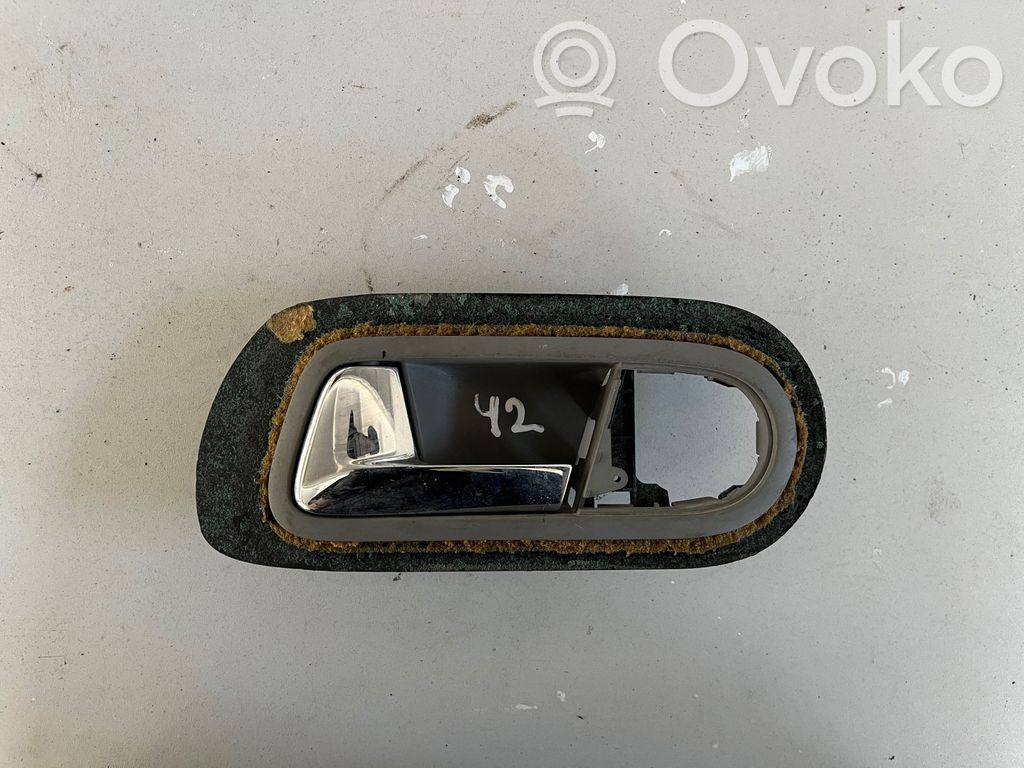 Manecilla interna puerta trasera   7M3867729A,YM21A22687BA