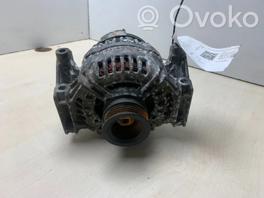 Opel Signum Generatorius 