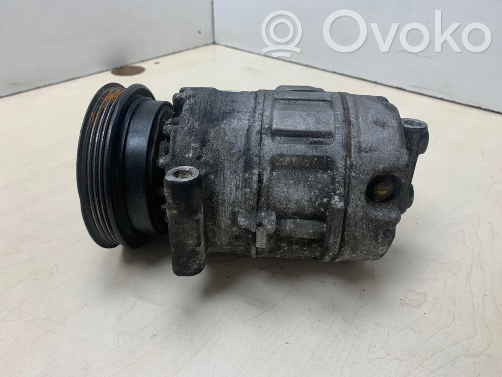 Volkswagen PASSAT B5.5 Kompresor / Sprężarka klimatyzacji A/C 