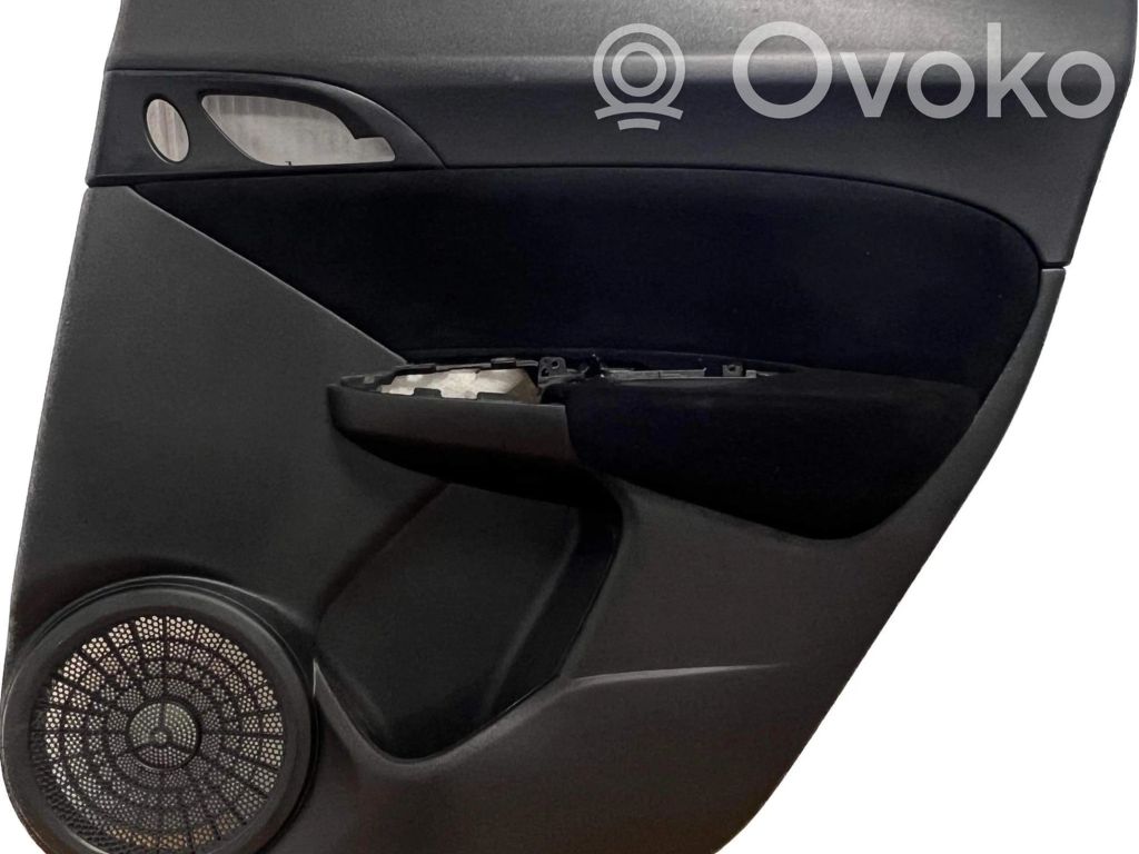 Honda Civic Apmušimas galinių durų (obšifke) 
