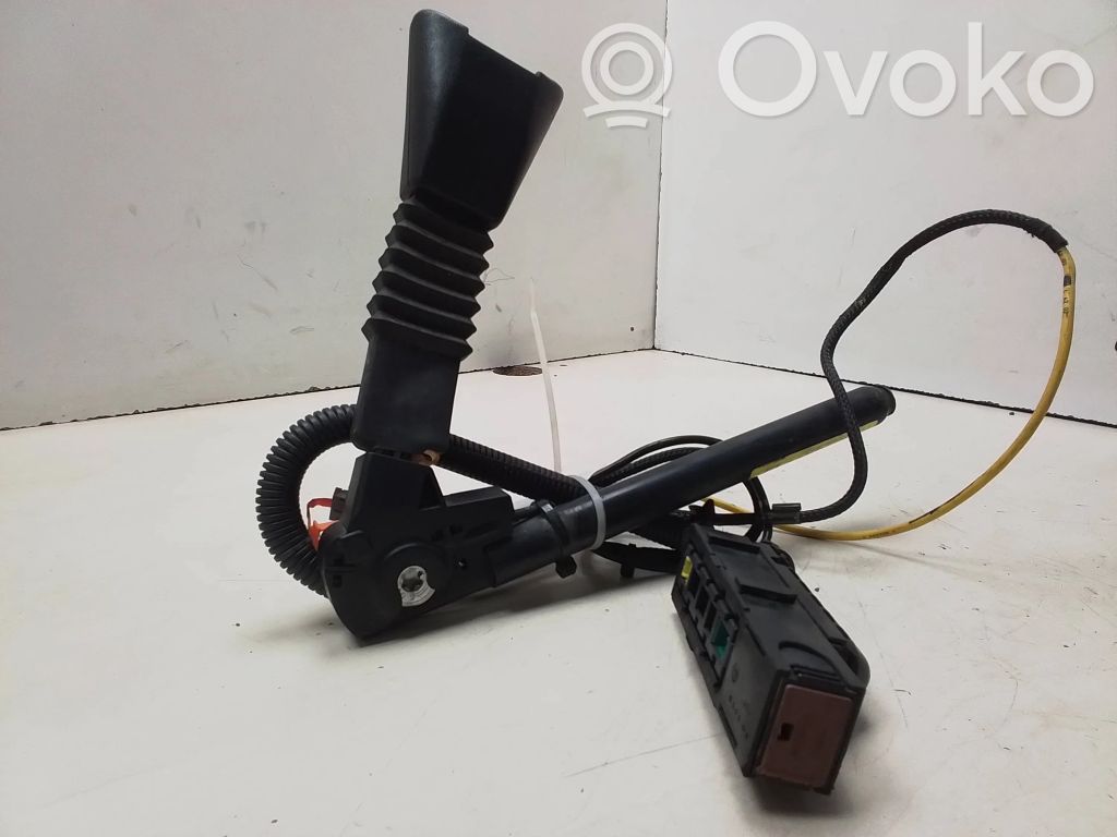 Opel Corsa C Sagtis diržo priekinė 