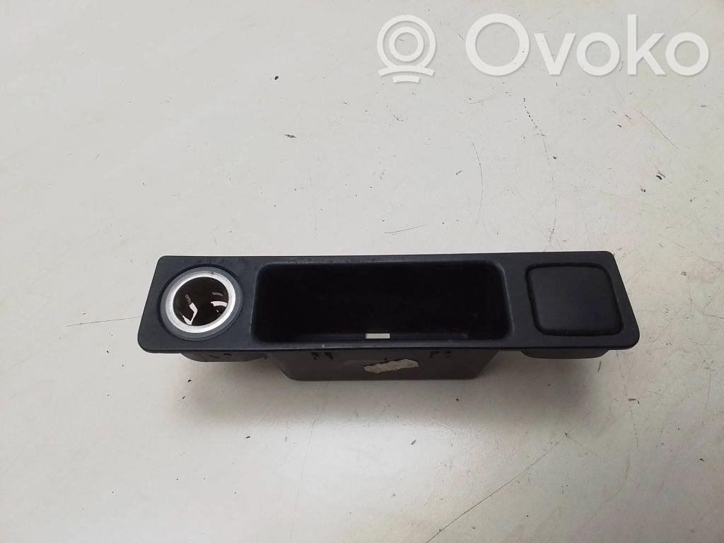 Saab 9-5 Glove box central console 