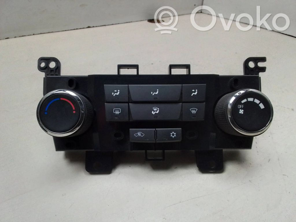 Chevrolet Cruze Climate control unit 