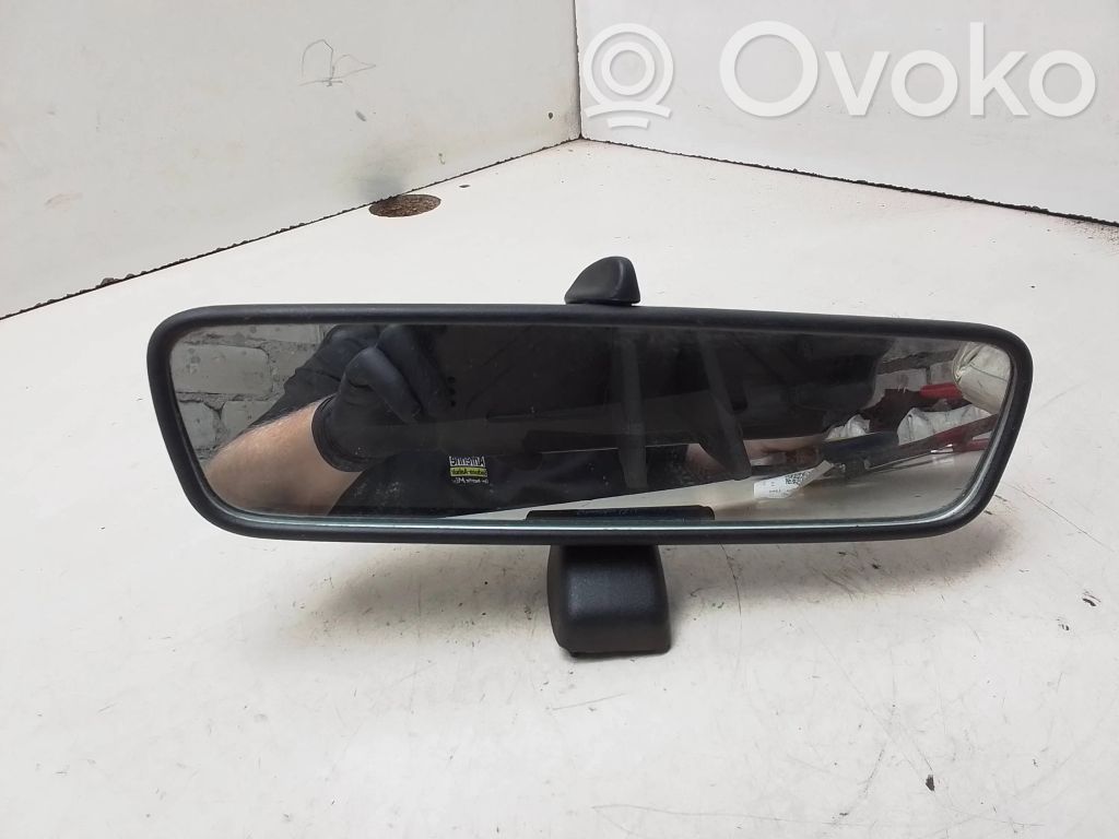 Rear view mirror (interior)   E1010456