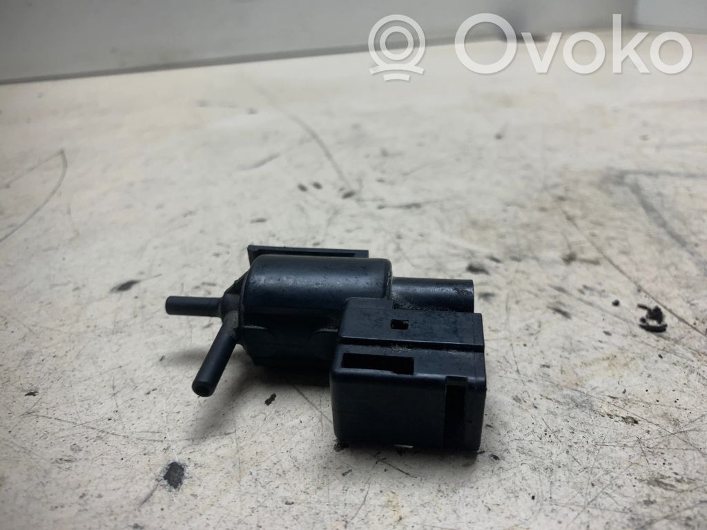 Mazda 6 Zawór podciśnienia / Elektrozawór turbiny 