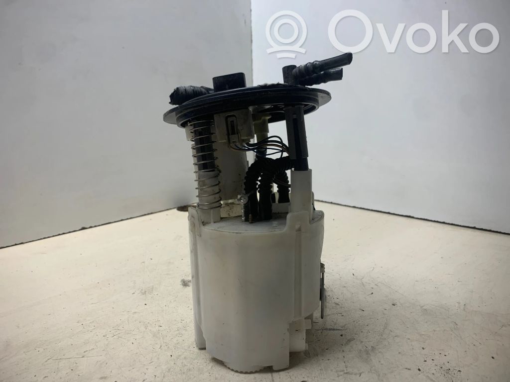 Saab 9-3 Ver2 Bomba interna de combustible 