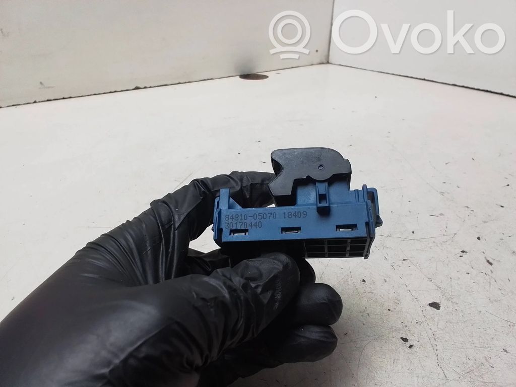 Toyota Corolla Verso AR10 Electric window control switch 