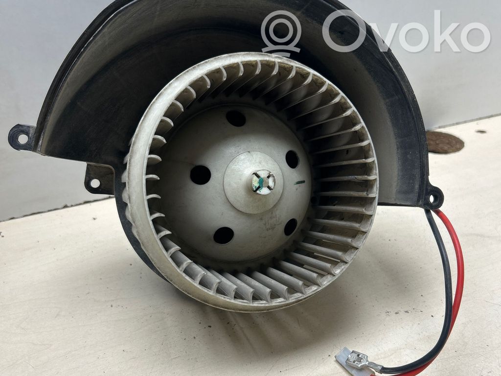 Opel Astra H Ventilator aerotermă 