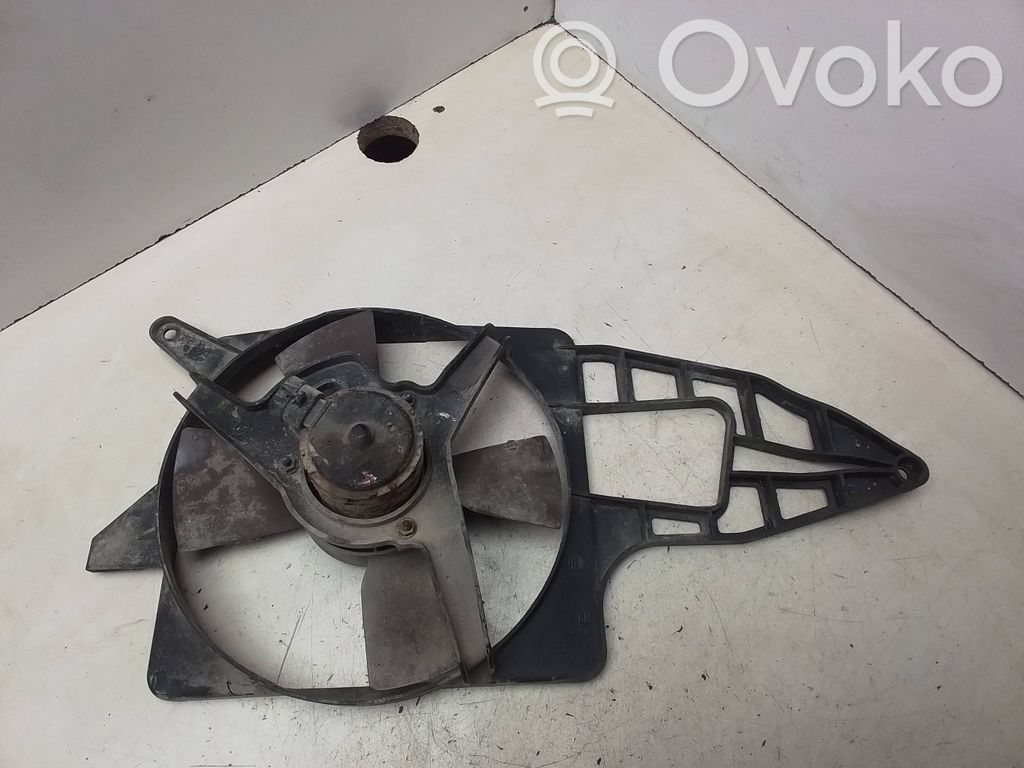 Opel Corsa B Elektryczny wentylator chłodnicy 
