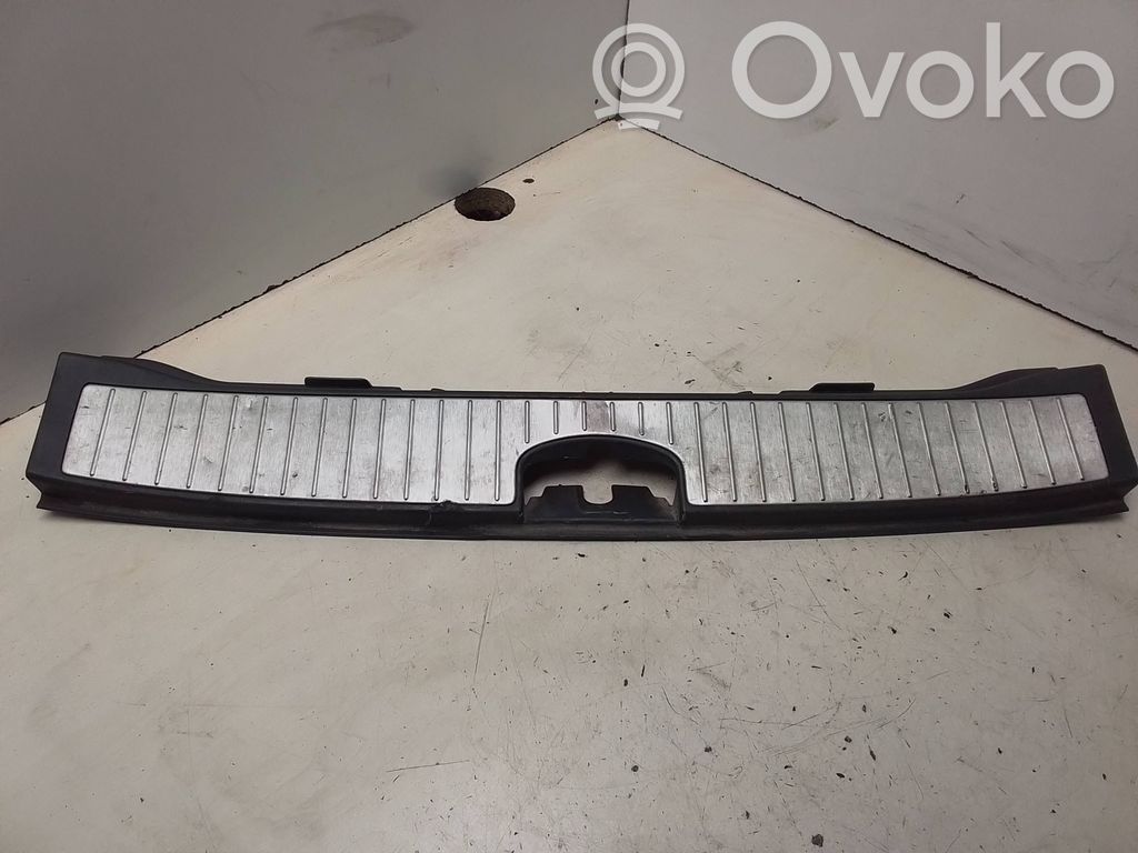 Opel Signum Osłona pasa bagażnika 