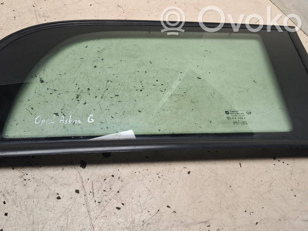Opel Astra G Szyba karoseryjna tylna 