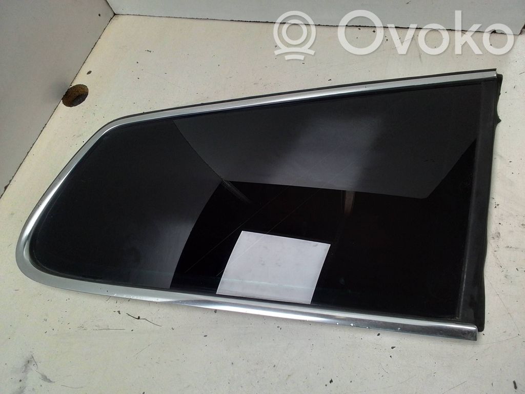 Ford Galaxy Front door window glass four-door 