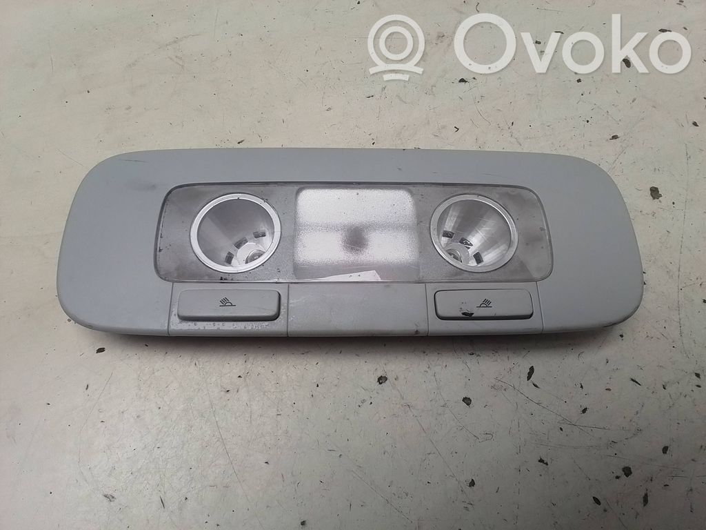 Volkswagen Golf V Rear seat light 