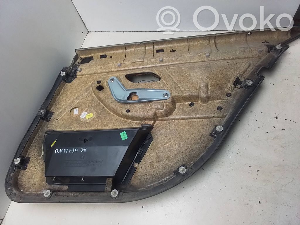 BMW 5 E39 Apšuvums aizmugurējām durvīm 