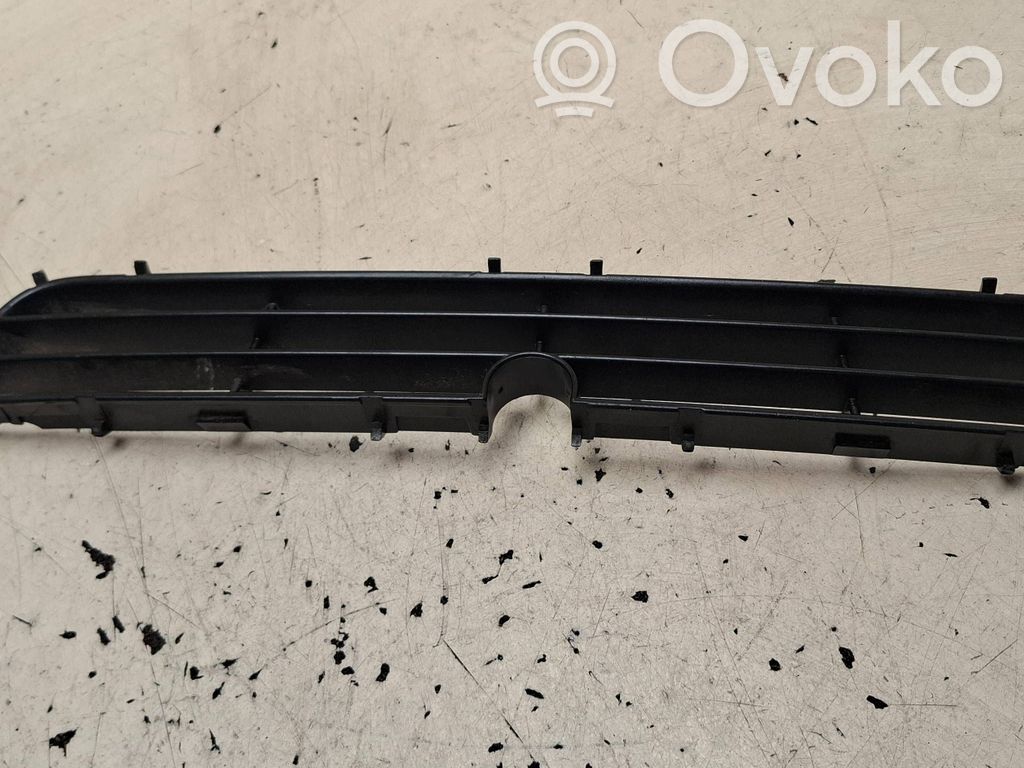 Saab 9-5 Front bumper lower grill 