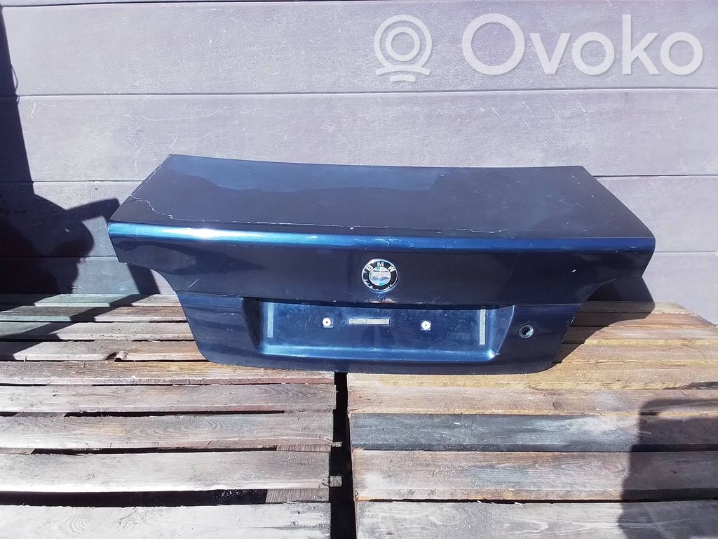 Tailgate/trunk/boot lid