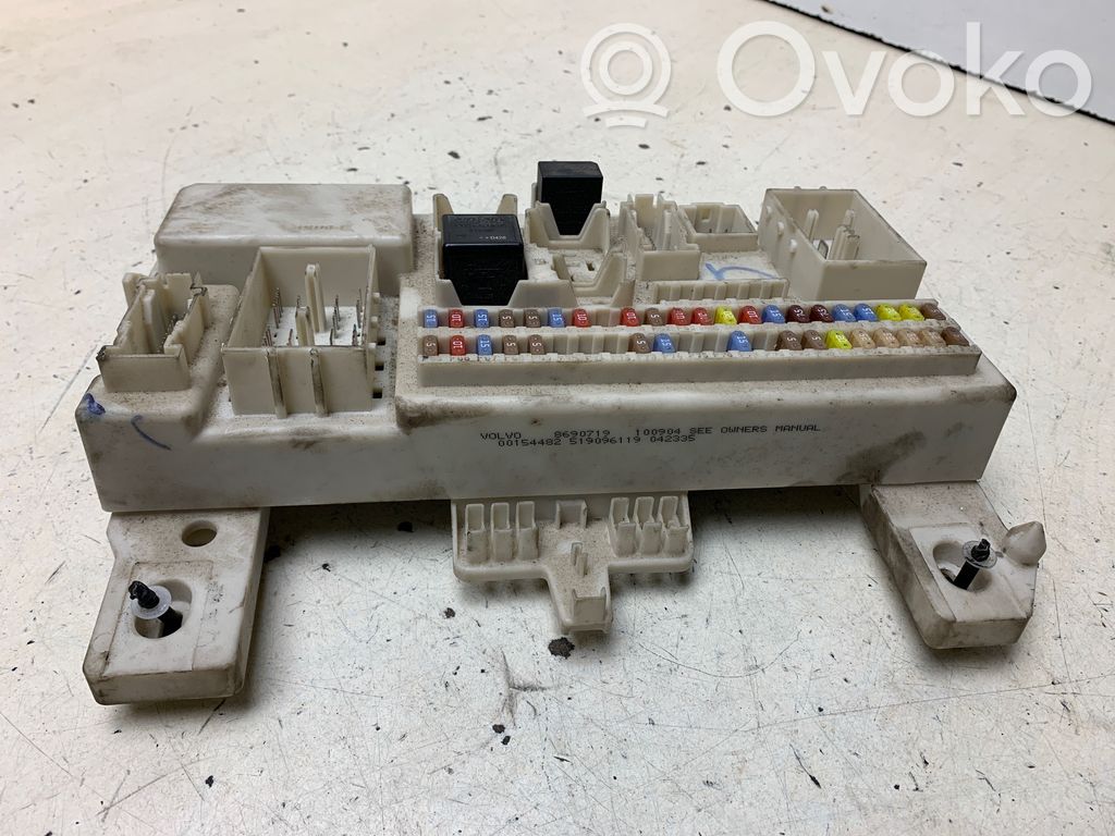 Volvo V50 Fuse module 