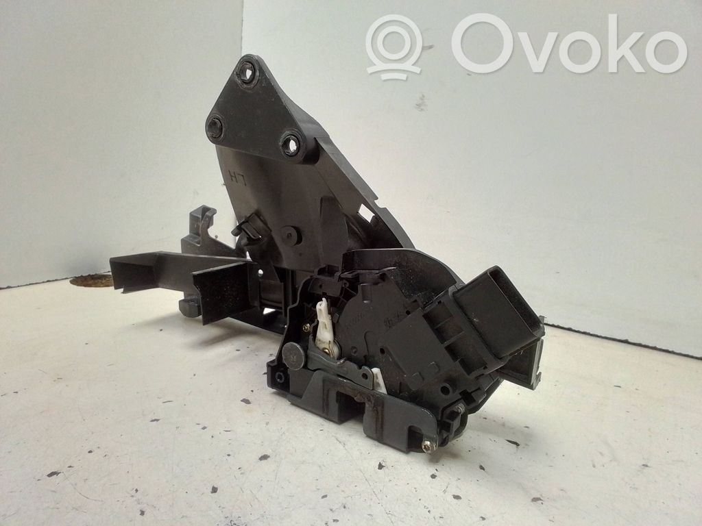 Front door lock   240000008,24000008