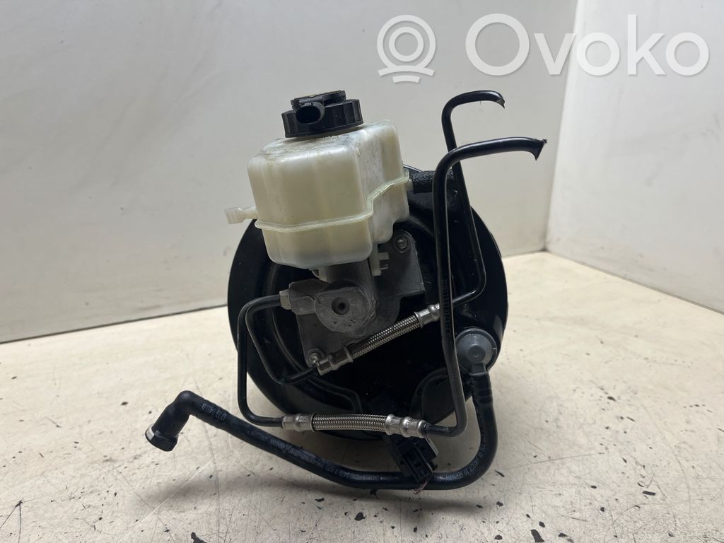 BMW 1 E81 E87 Brake booster 