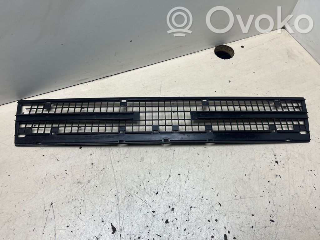 Fiat Croma Front bumper upper radiator grill 