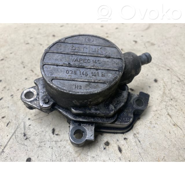 Volkswagen Golf IV Pompă vacuum 