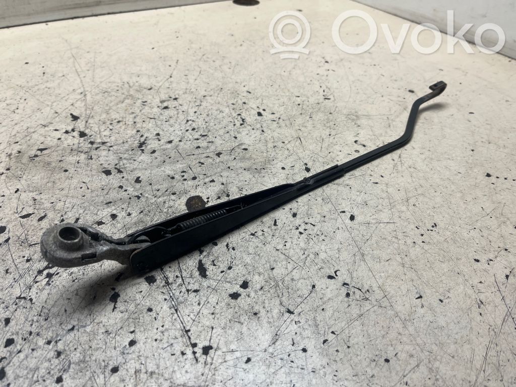 Renault Megane I Front wiper blade arm 