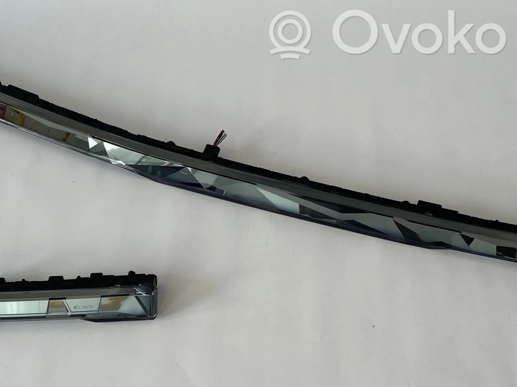 BMW 7 G70 Dashboard trim 