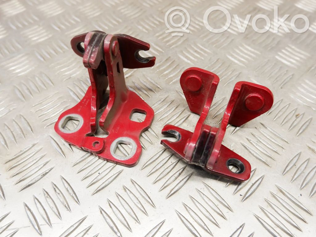 Rear door hinge set   RLR330F,RUR332F