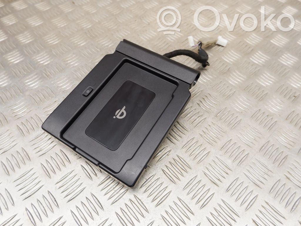 Lexus NX Wireless charging module 