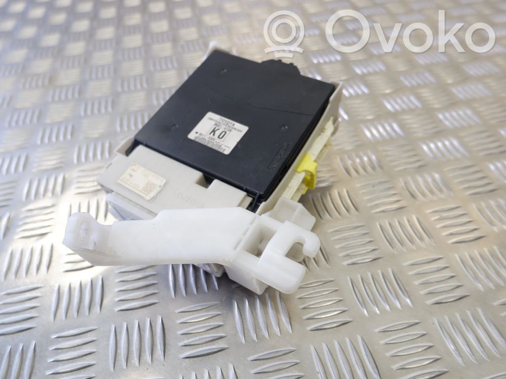 Toyota Prius (XW30) Module confort 