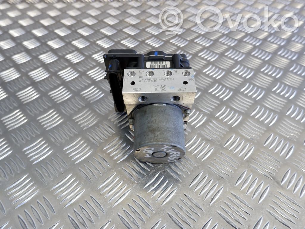 Toyota Verso ABS bloks 