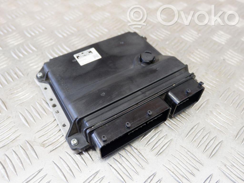 Lexus CT 200H Engine control unit/module 