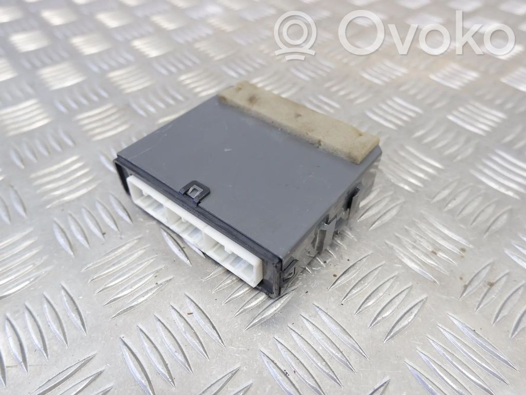Lexus LS 460 - 600H Door control unit/module 