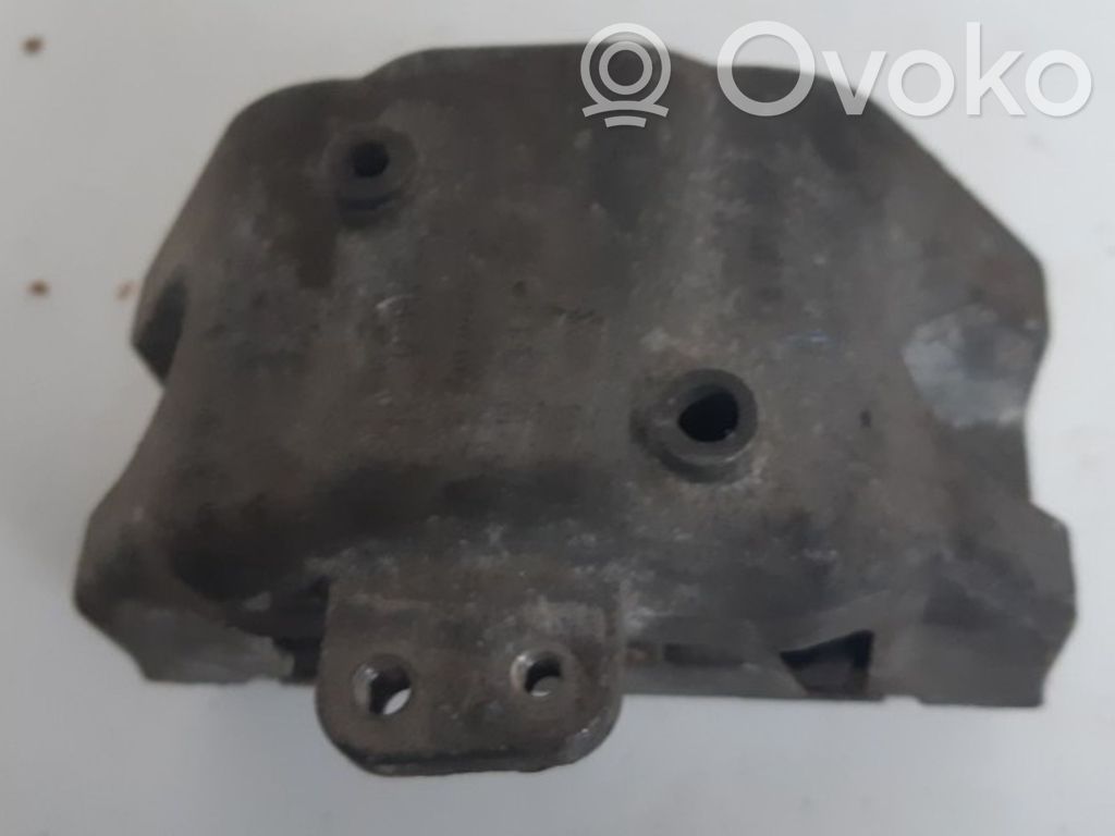 Audi A3 S3 8L Engine mount bracket 