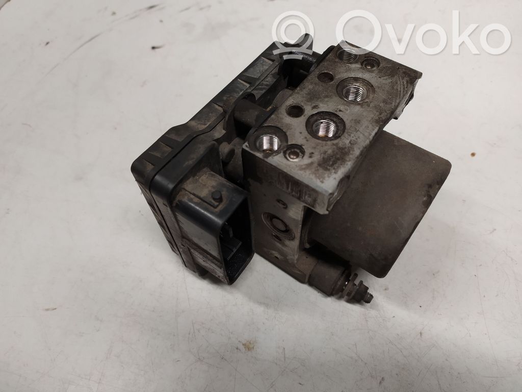 ABS Steuergerät   2067044