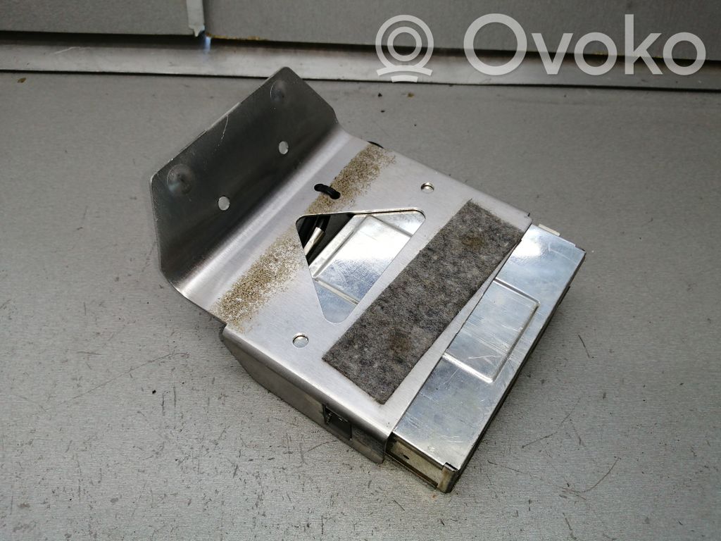 Audi A8 S8 D2 4D GPS navigation control unit/module 