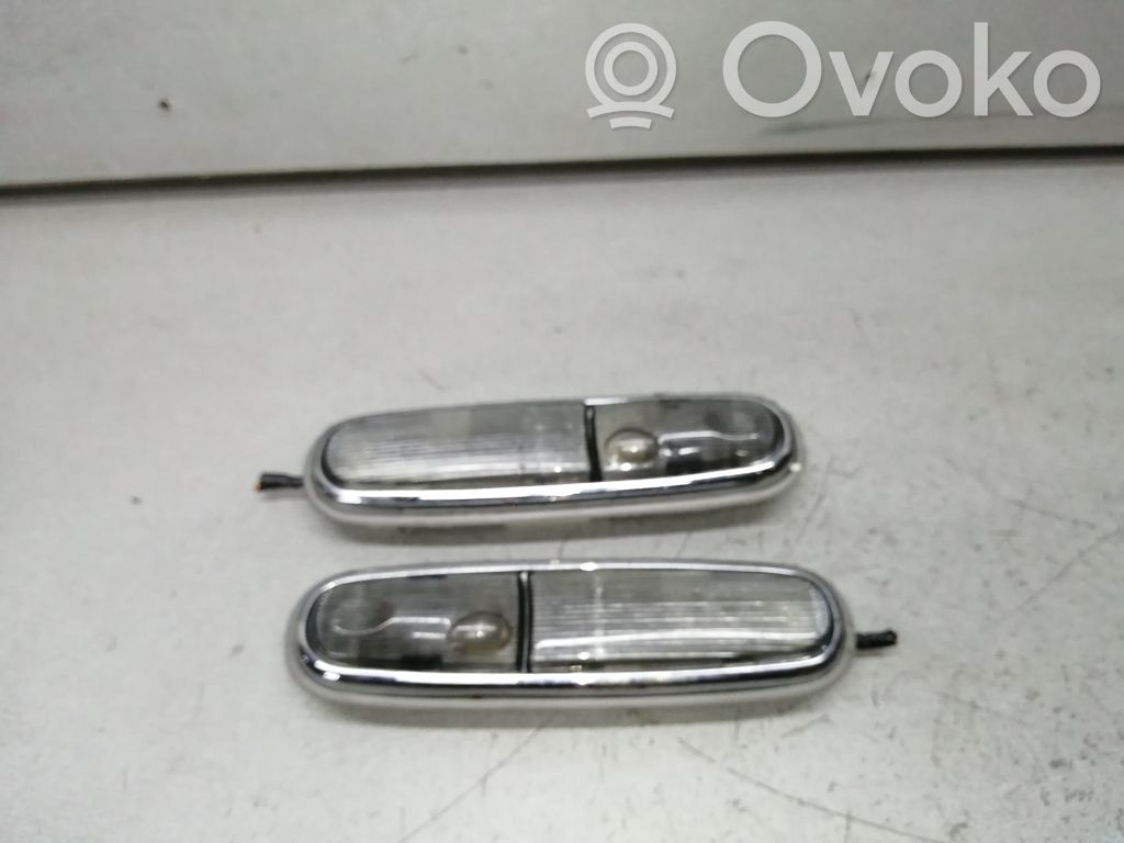 Jaguar S-Type Luz del asiento delantero 